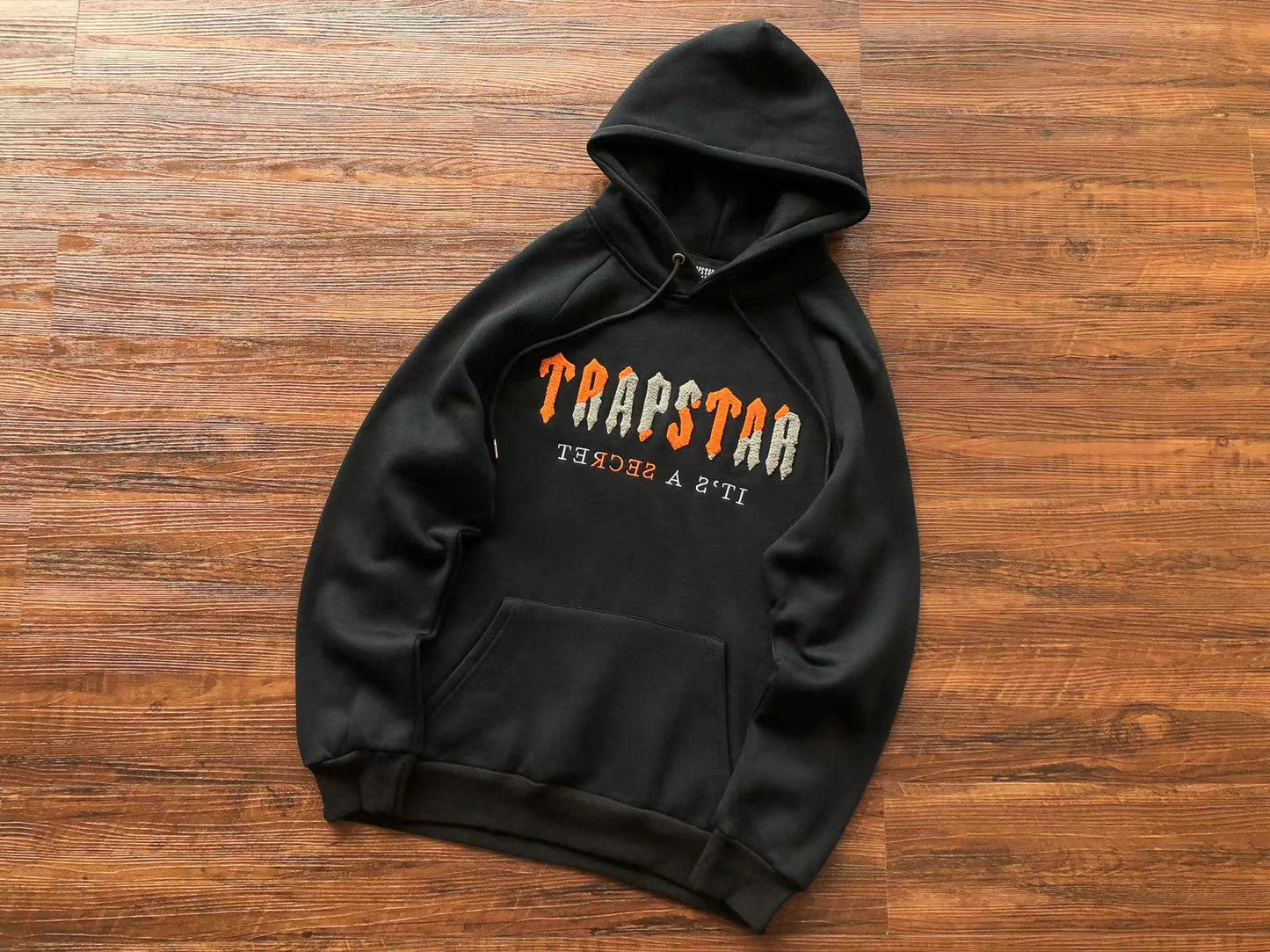 Trapstar Tracksuit Black / Orange