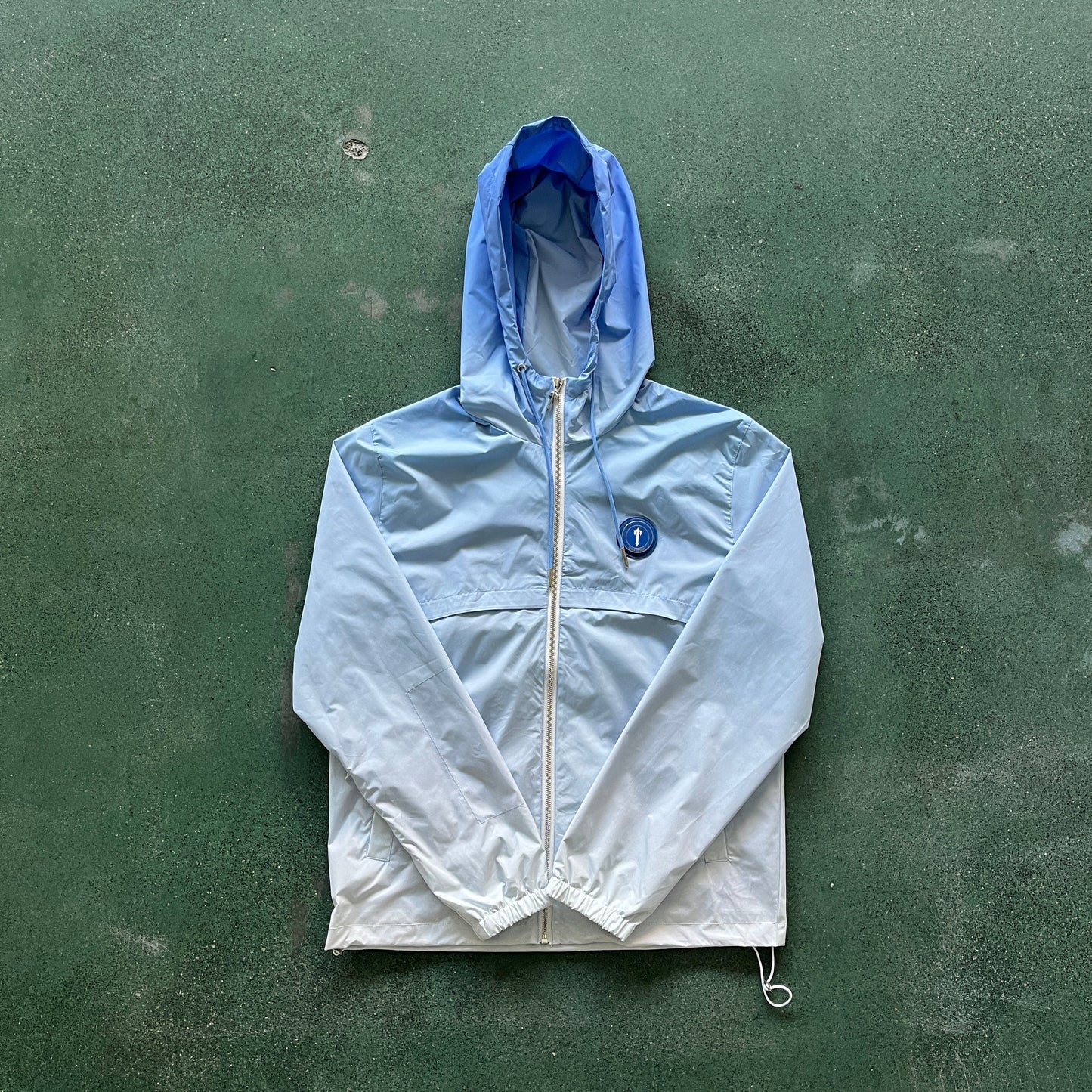 Trapstar Irongate Windbreaker Jacket 'Gradient Blue'